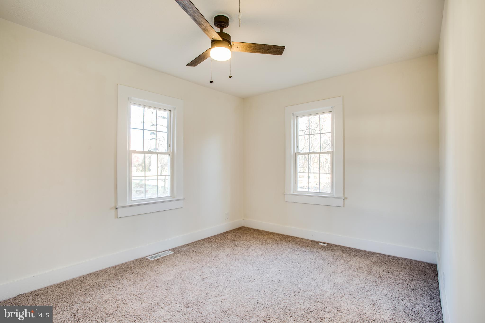 154 Truslow Road Fredericksburg, VA 22405 - Photo 20 of 36 Gallery Image 20