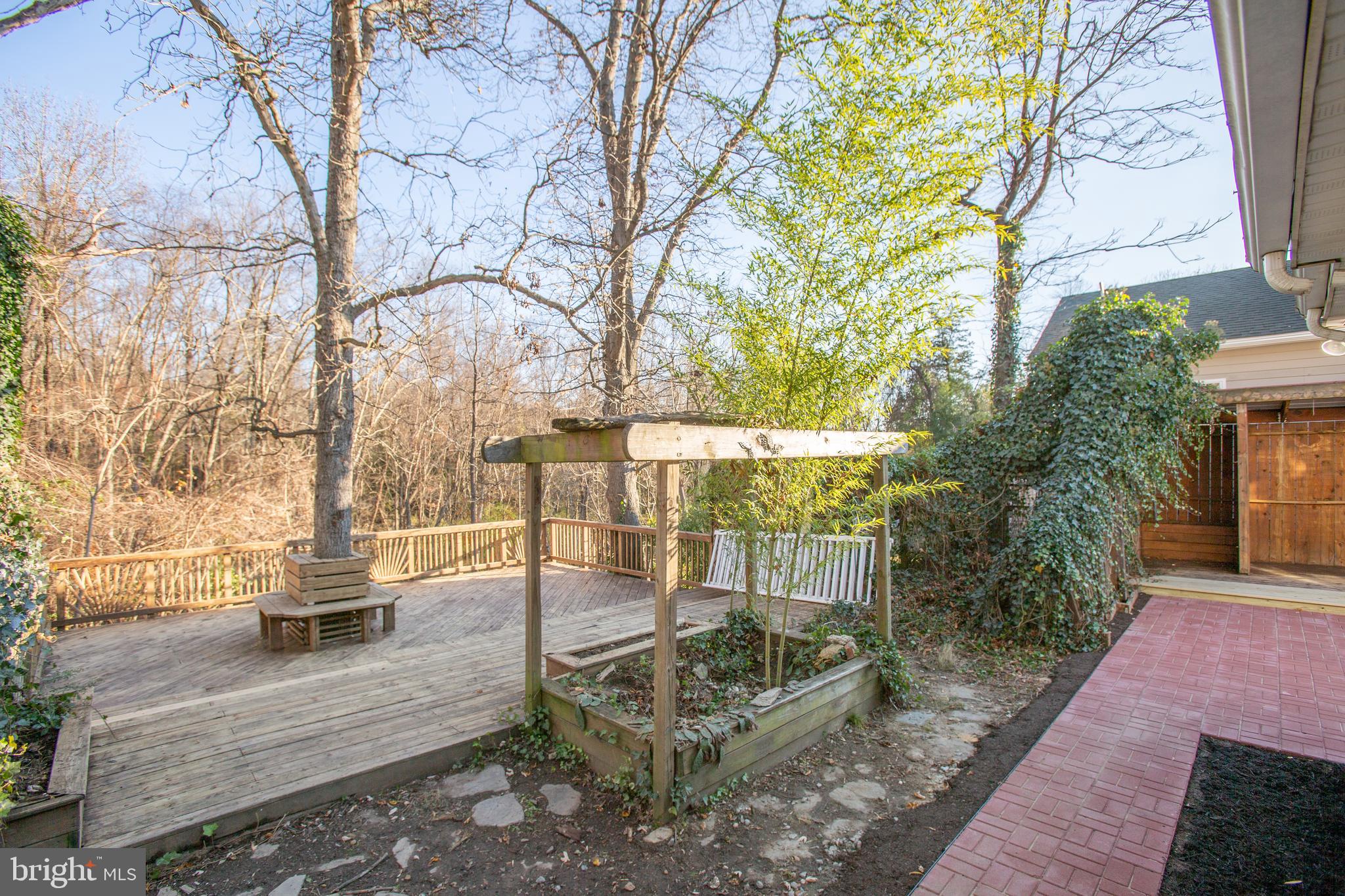 154 Truslow Road Fredericksburg, VA 22405 - Photo 31 of 36 Gallery Image 31