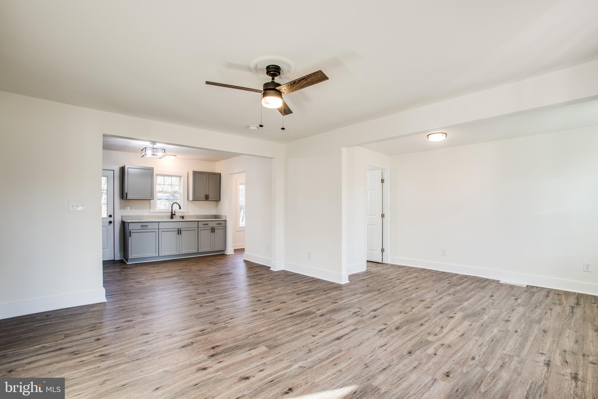 154 Truslow Road Fredericksburg, VA 22405 - Photo 6 of 36 Gallery Image 6
