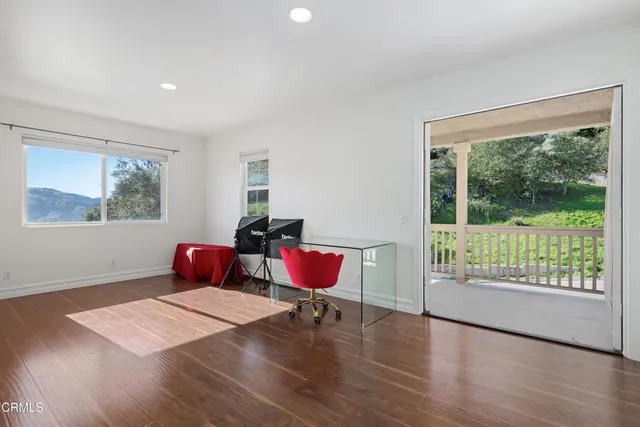 $4,950 | 815 Vista Grande Drive, Santa Paula, CA 93060