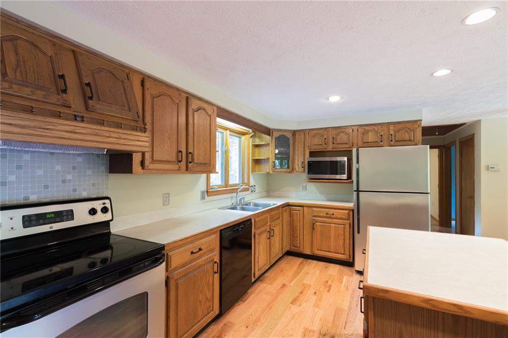 102 Ash Swamp Road Scarborough, ME 04074 - Photo 6 of 18 Photo