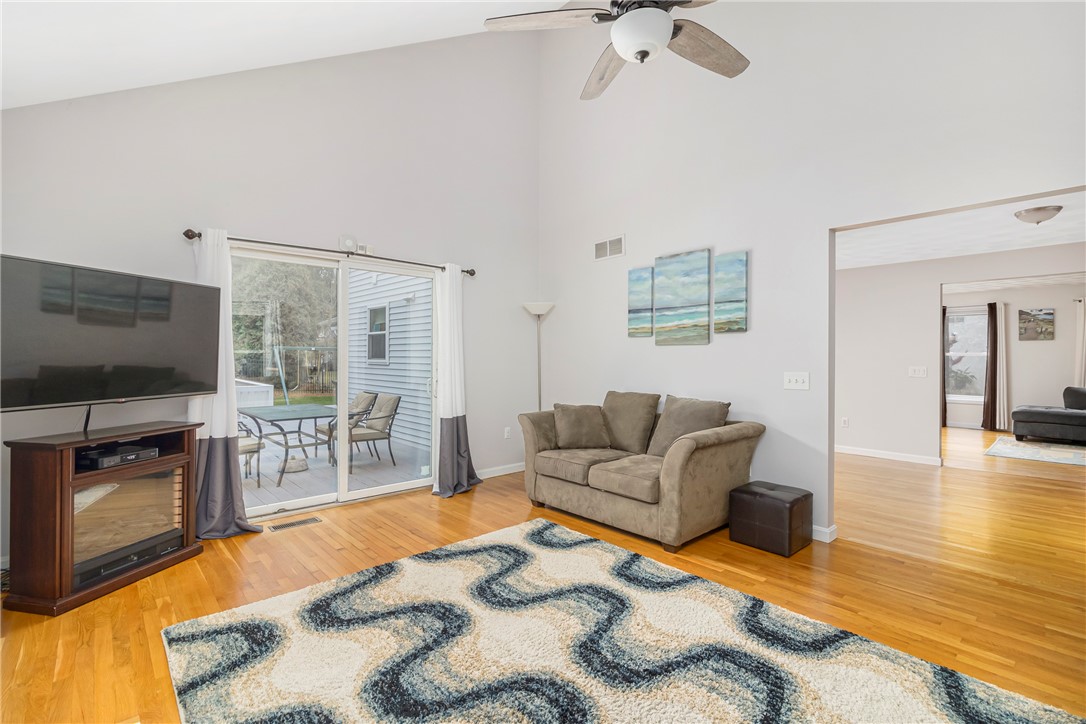 2195 Division Road East Greenwich, RI 02818 - Photo 16 of 49 Gallery Image 16