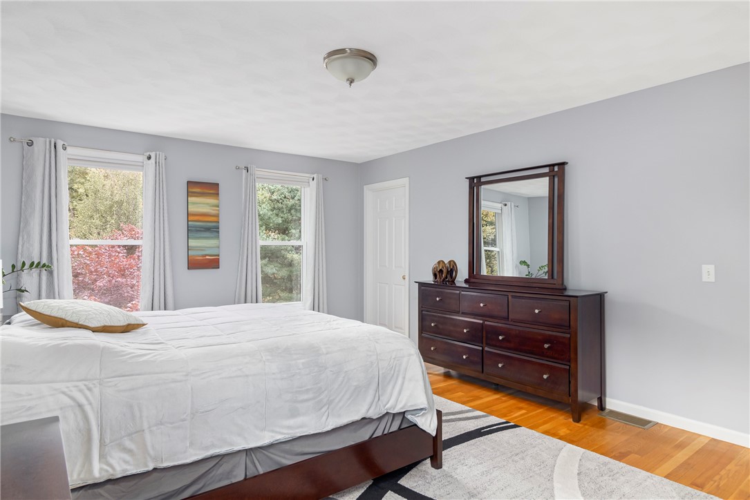 2195 Division Road East Greenwich, RI 02818 - Photo 23 of 49 Gallery Image 23