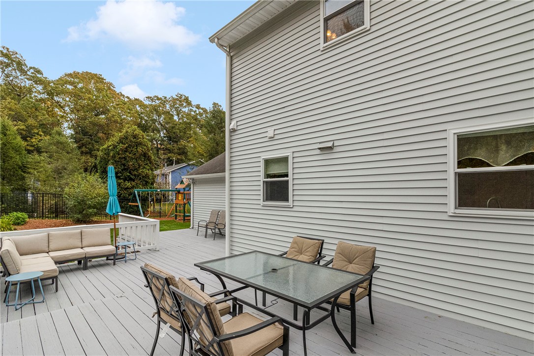 2195 Division Road East Greenwich, RI 02818 - Photo 42 of 49 Gallery Image 42