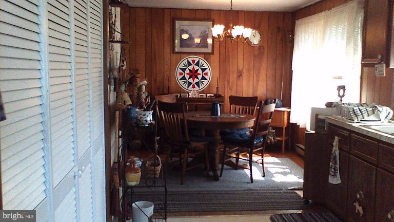 19 Walnut Grove Road Charles Town, WV 25414 - Photo 8 of 22 Dining Room