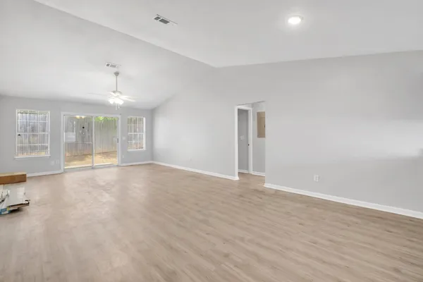 $725 | 700 B Liberty Street, Unit B, Tallahassee, FL 32310