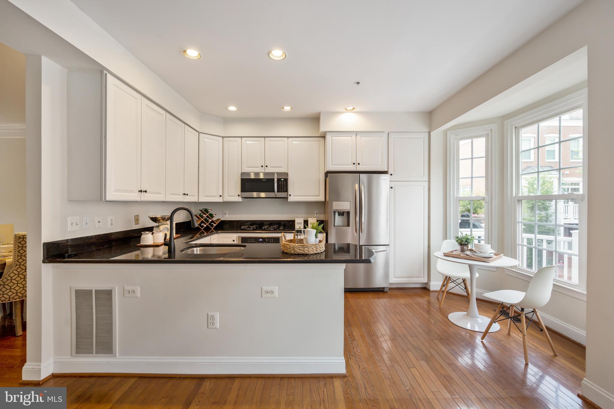 503 Pendleton Street Alexandria, VA 22314 - Photo 4 of 57