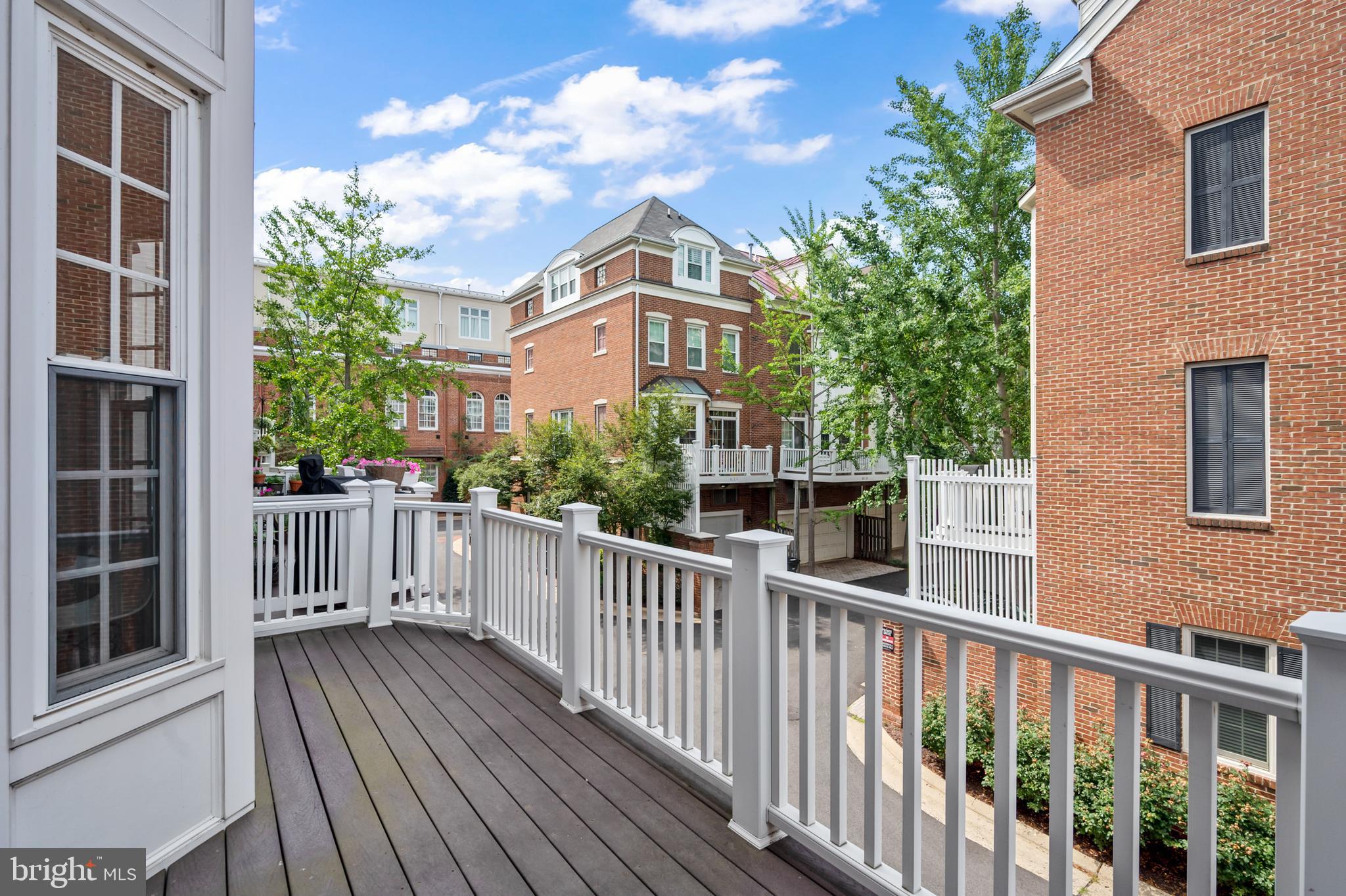 503 Pendleton Street Alexandria, VA 22314 - Photo 5 of 57