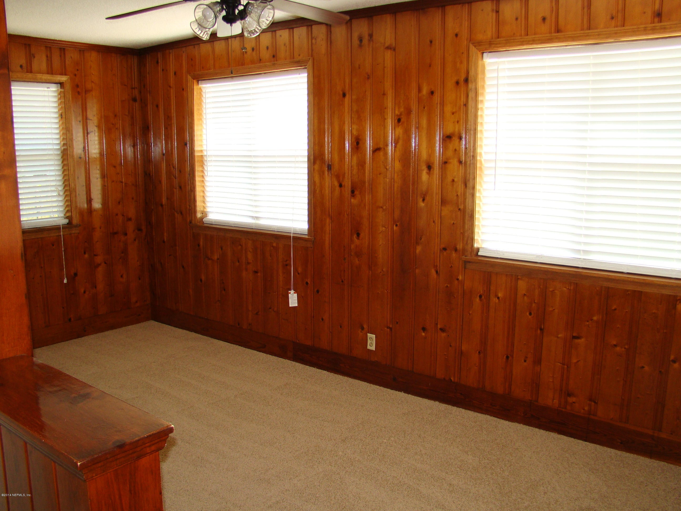 10586 Jolynn Road Jacksonville, FL 32225 - Photo 2 of 14 FAMILY ROOM 1