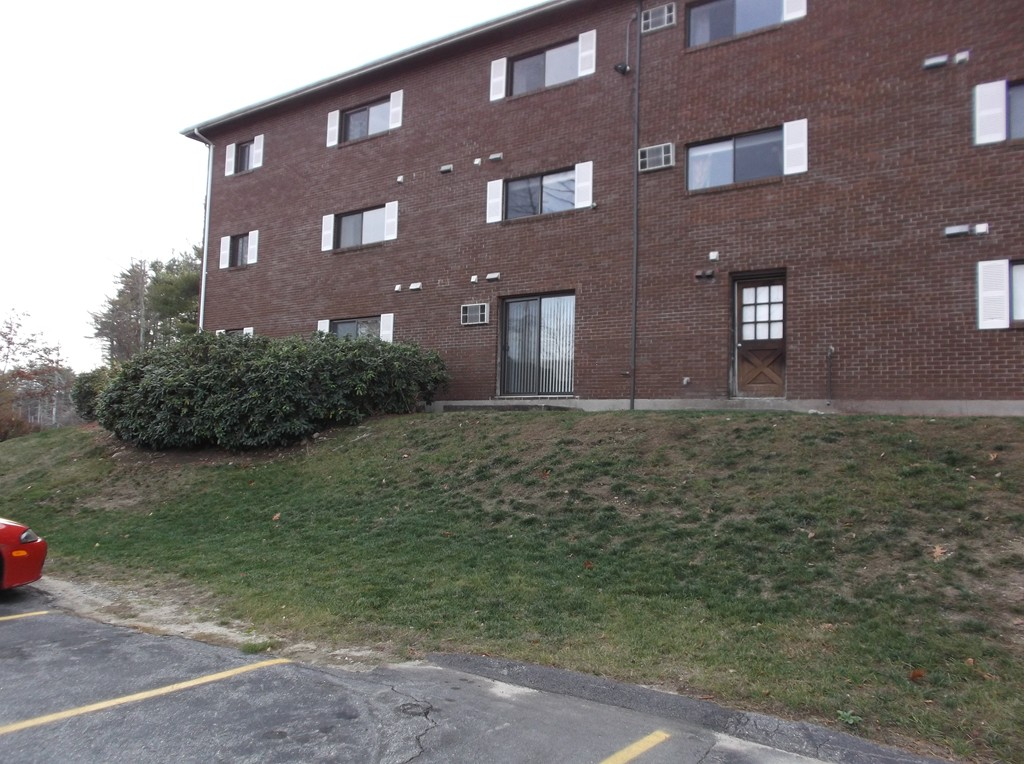 300 Codman Hill Road, Unit 4C Boxborough, MA 01719 - Photo 2 of 2 Gallery Image 2