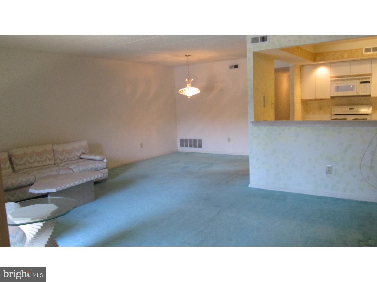 2015 Welsh Road, Unit 71 Philadelphia, PA 19115 - Photo 7 of 22 Dining Room