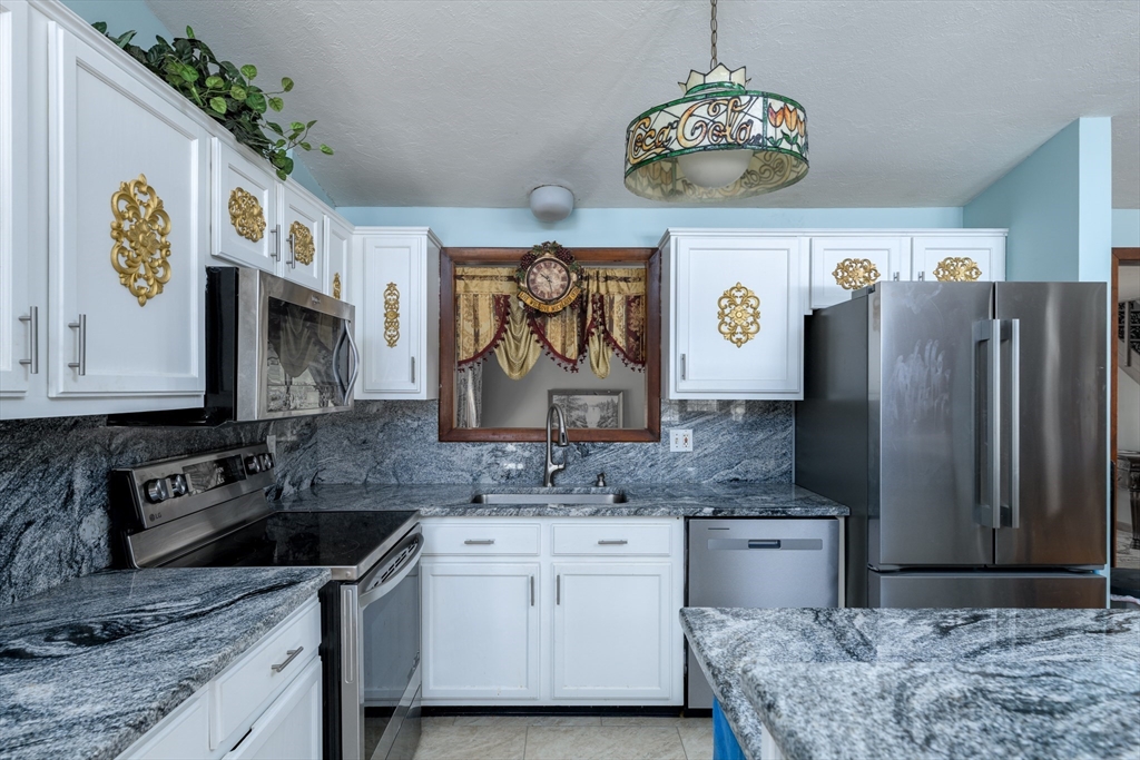 62 South Ashburnham Road Westminster, MA 01473 - Photo 5 of 24