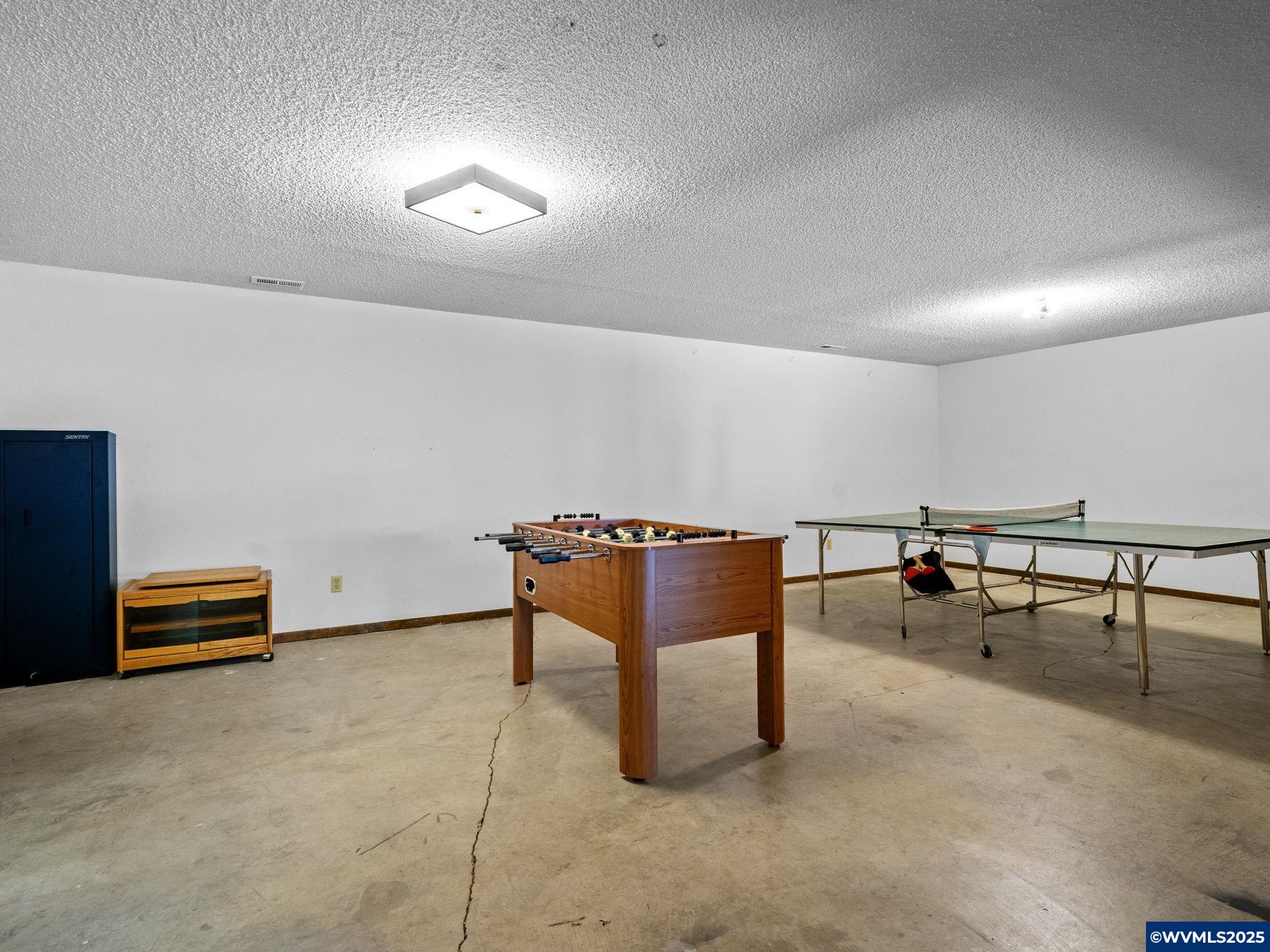 4355 North Oak Grove Road Rickreall, OR 97371 - Photo 34 of 50 Gallery Image 34