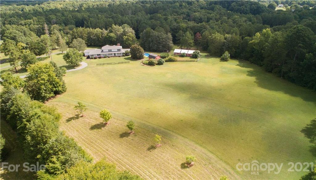 5062 Matthews Simril Road Rock Hill, SC 29732 - Photo 3 of 43 Gallery Image 3