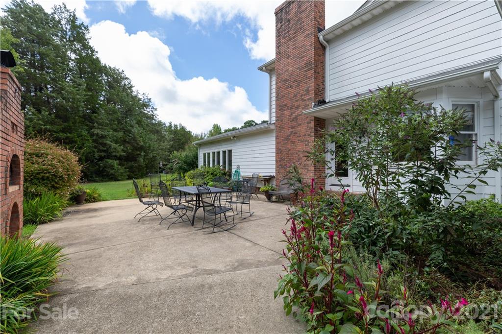 5062 Matthews Simril Road Rock Hill, SC 29732 - Photo 28 of 43 Gallery Image 28