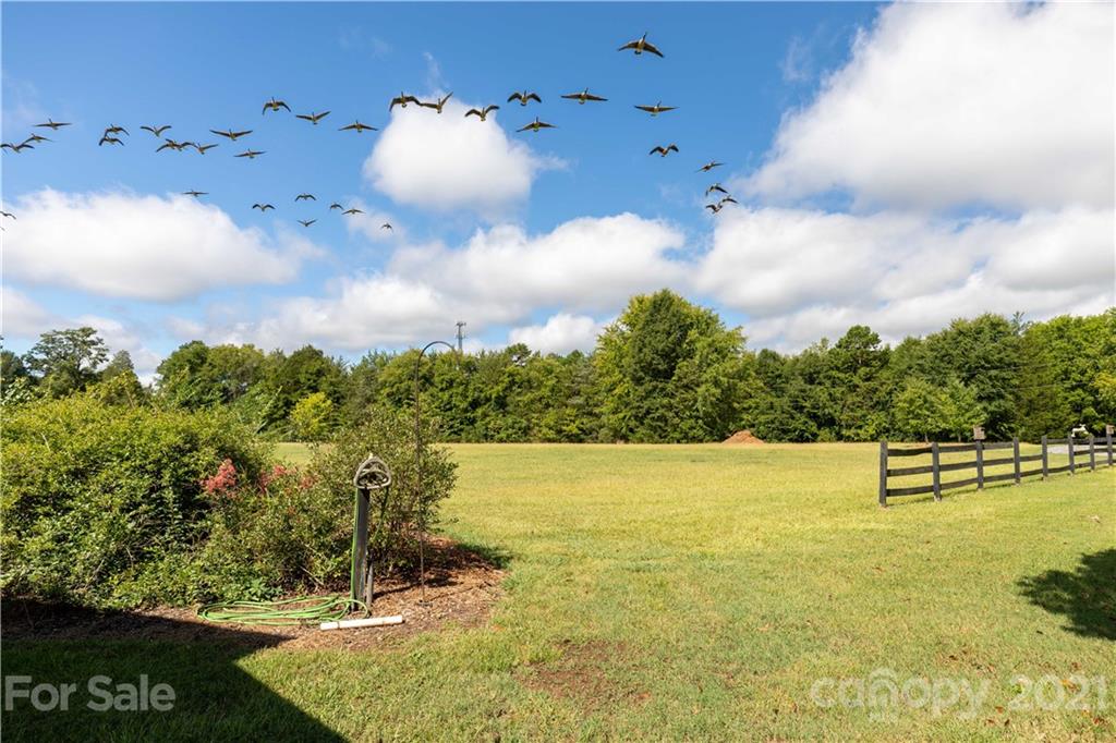 5062 Matthews Simril Road Rock Hill, SC 29732 - Photo 38 of 43 Gallery Image 38