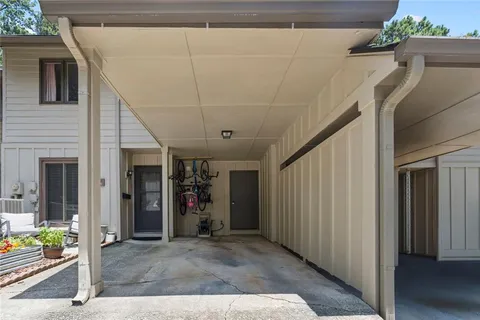 $324,999 | 897 Cedar Canyon Square, Marietta, GA 30067