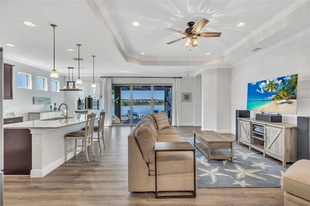 $899,000 | 159 Toscavilla Boulevard, Nokomis, FL 34275