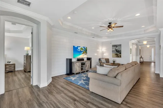 $899,000 | 159 Toscavilla Boulevard, Nokomis, FL 34275