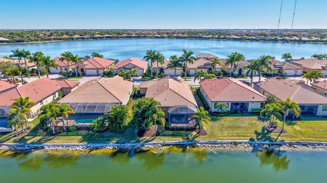 $899,000 | 159 Toscavilla Boulevard, Nokomis, FL 34275