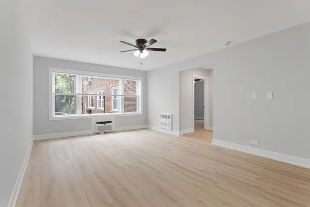 $2,100 | 7634 North Eastlake Terrace, Unit 1S, Chicago, IL 60626