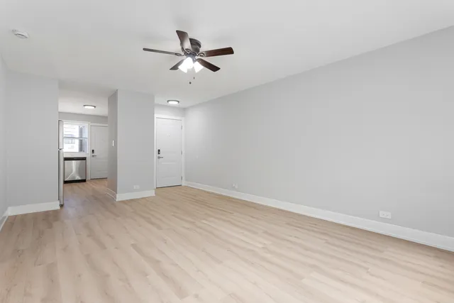 $2,100 | 7634 North Eastlake Terrace, Unit 1S, Chicago, IL 60626