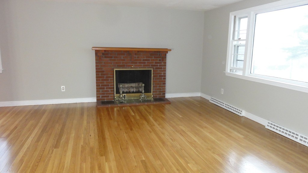 2 Lantern Lane Burlington, MA 01803 - Photo 6 of 19