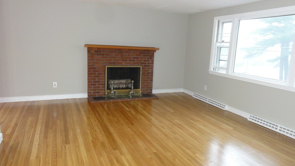 2 Lantern Lane Burlington, MA 01803 - Photo 7 of 19