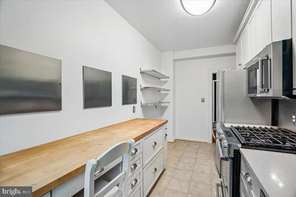 $450,000 | 3100 Connecticut Avenue Northwest, Unit 202, Washington, DC 20008