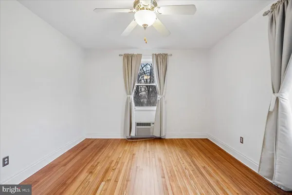 $450,000 | 3100 Connecticut Avenue Northwest, Unit 202, Washington, DC 20008