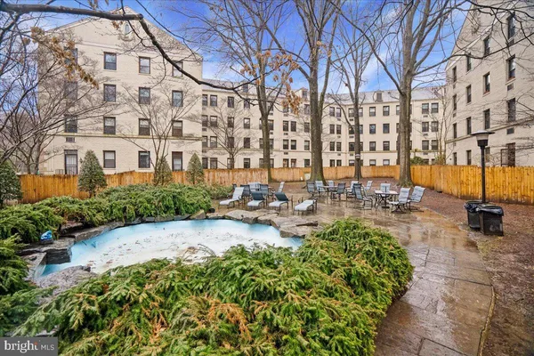 $450,000 | 3100 Connecticut Avenue Northwest, Unit 202, Washington, DC 20008