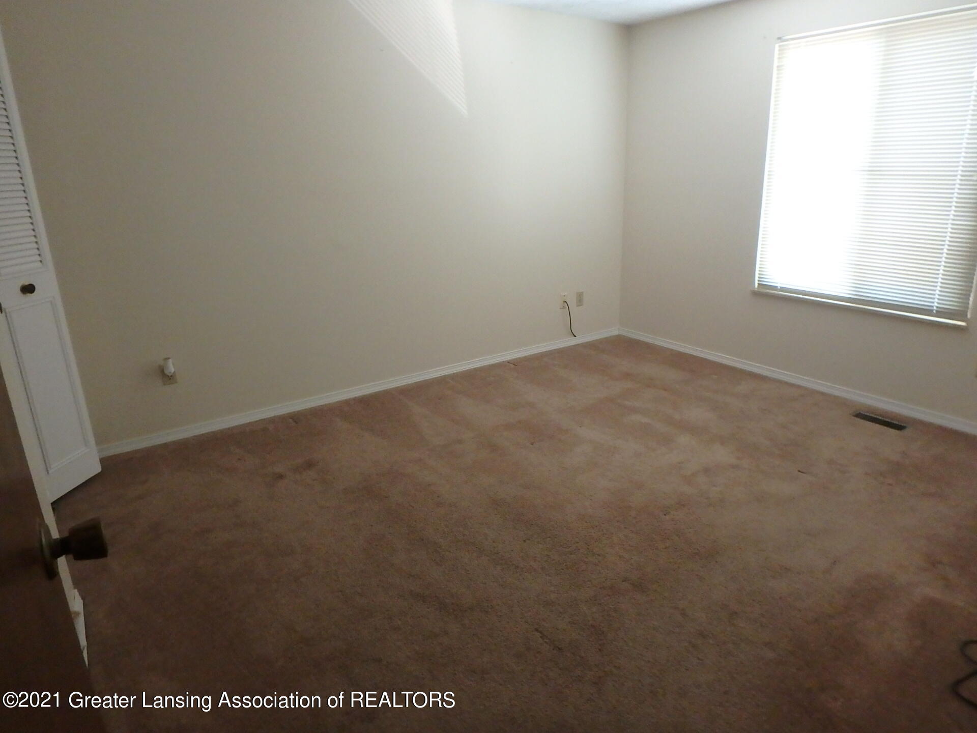 5905 Rockingham Drive Lansing, MI 48911 - Photo 26 of 30 second bedroom