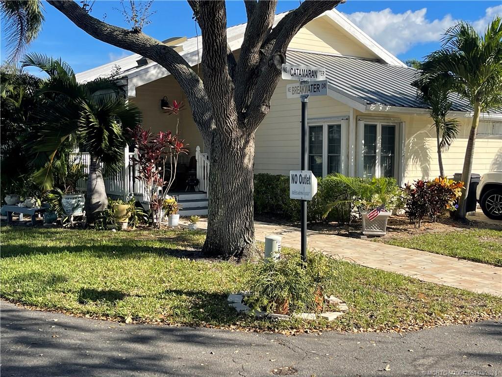 3247 Northeast Catamaran Ter  