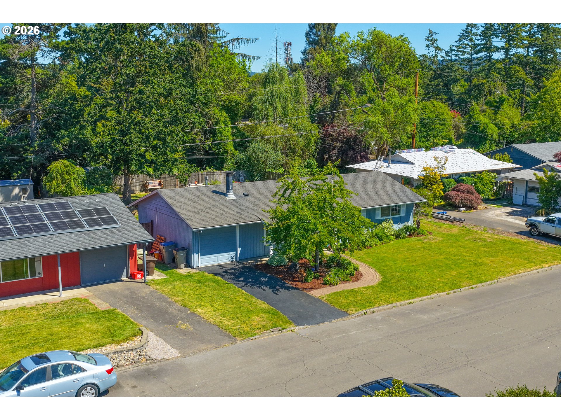 13467 Southwest Devonshire Drive Beaverton, OR 97005 - Photo 32 of 37