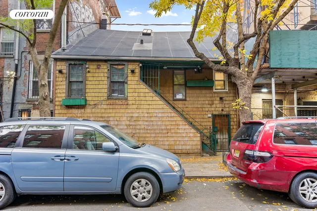 $5,395,000 | 392 West Street | West Village