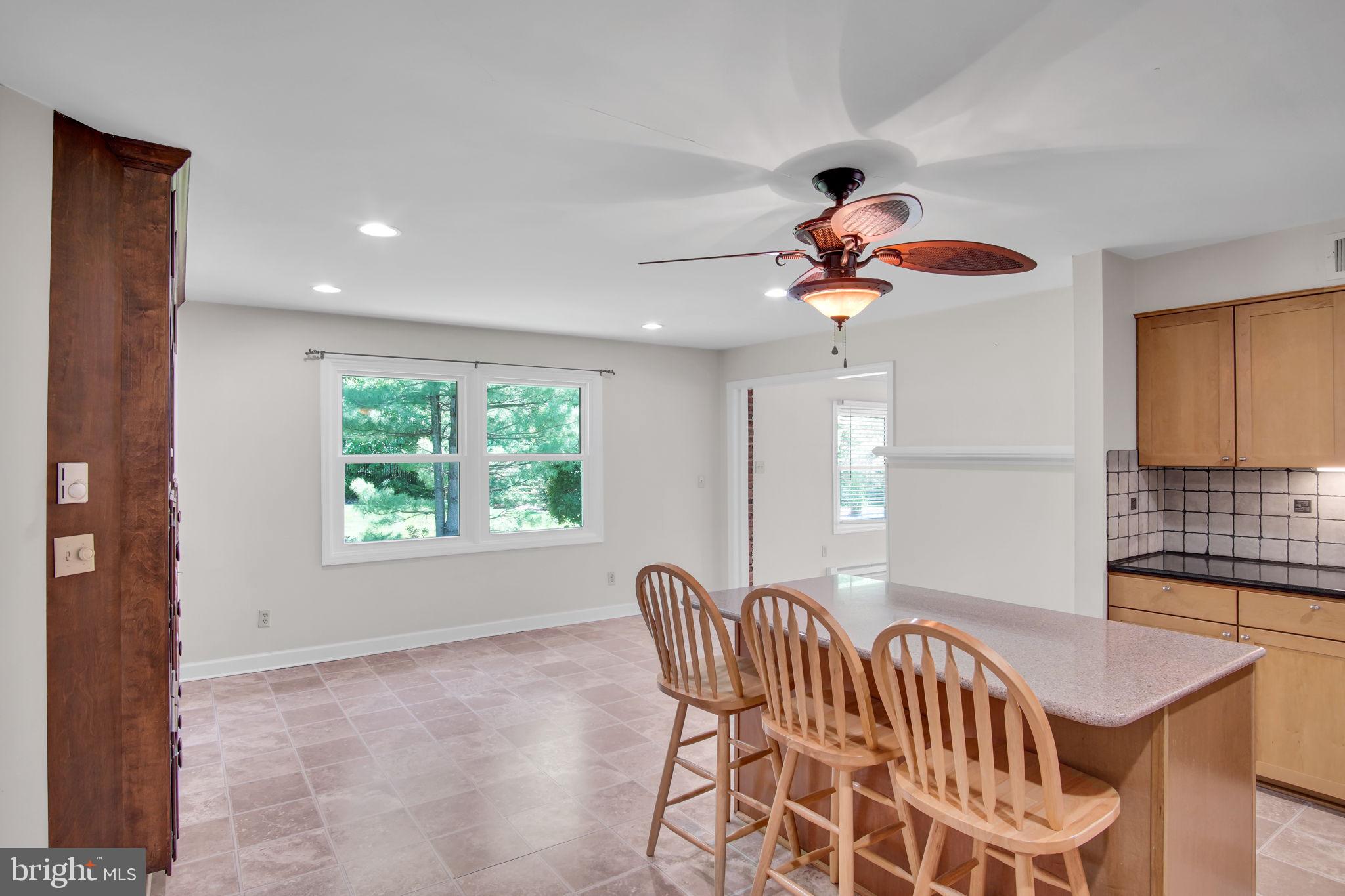 118 Sand Road Hershey, PA 17033 - Photo 14 of 48