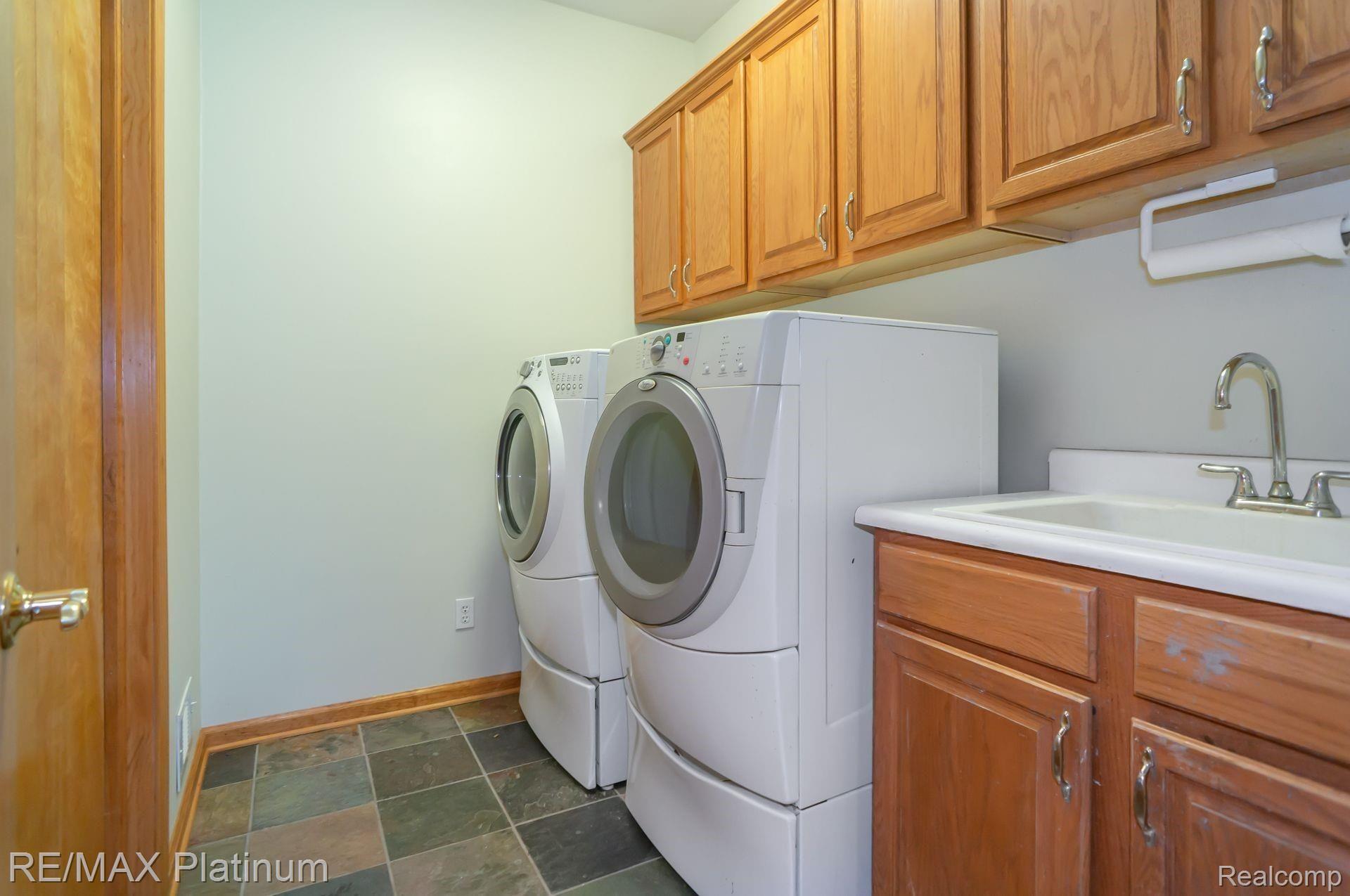 7602 Sheldon Road Whitmore Lake, MI 48189 - Photo 14 of 42 14.jpg