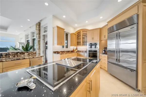 $4,895,000 | 582 Cedar Crest Drive, Lake Ozark, MO 65049