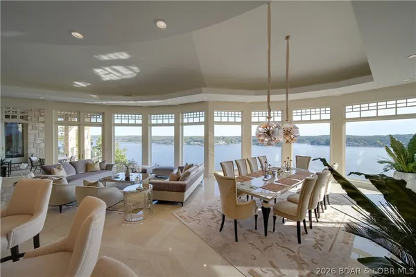 $4,895,000 | 582 Cedar Crest Drive, Lake Ozark, MO 65049