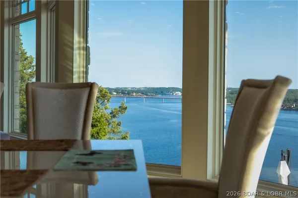 $4,895,000 | 582 Cedar Crest Drive, Lake Ozark, MO 65049