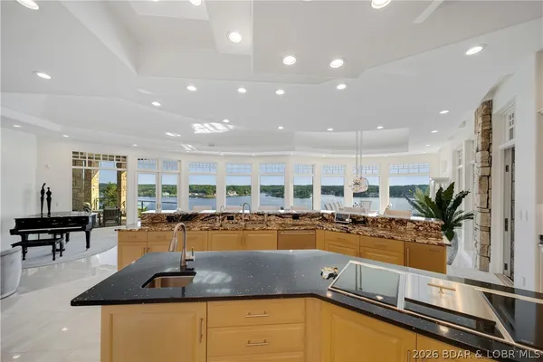$4,895,000 | 582 Cedar Crest Drive, Lake Ozark, MO 65049