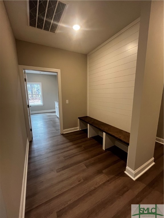 540 Doe Run Road Brooklet, GA 30415 - Photo 32 of 45 Drop Zone Bench & Laundry Room