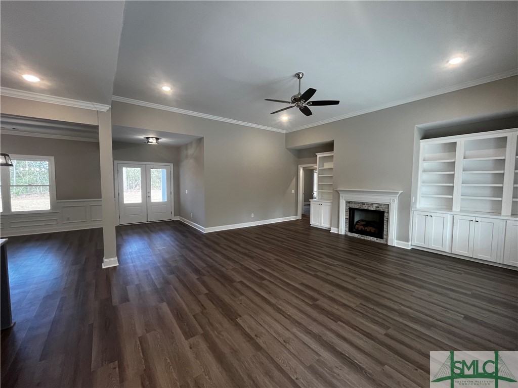 540 Doe Run Road Brooklet, GA 30415 - Photo 10 of 45 Living Room