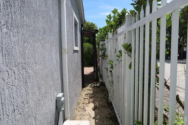 a view of a corridor