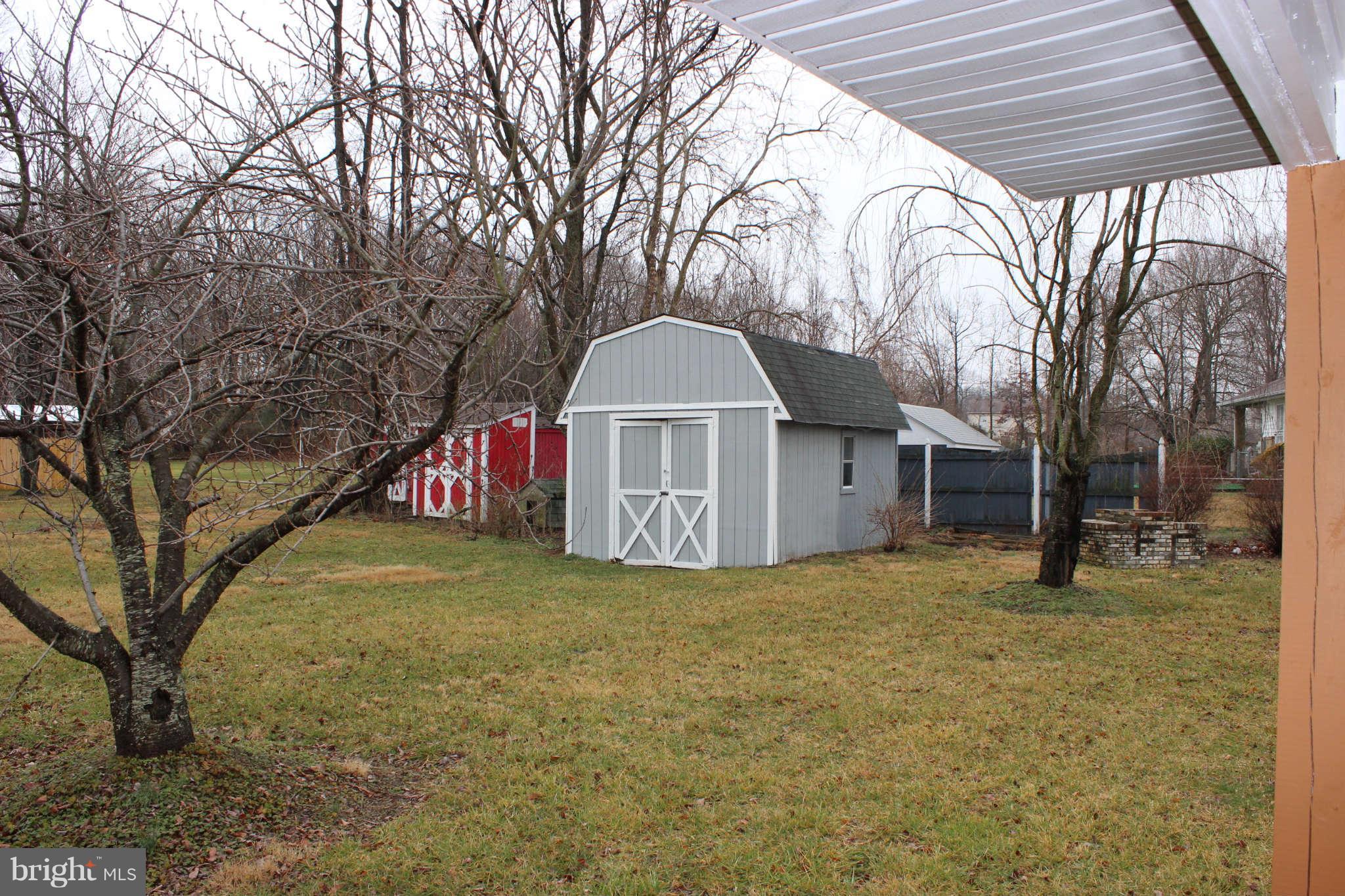 9256 Piscataway Road Clinton, MD 20735 - Photo 30 of 30 Exterior (Rear)