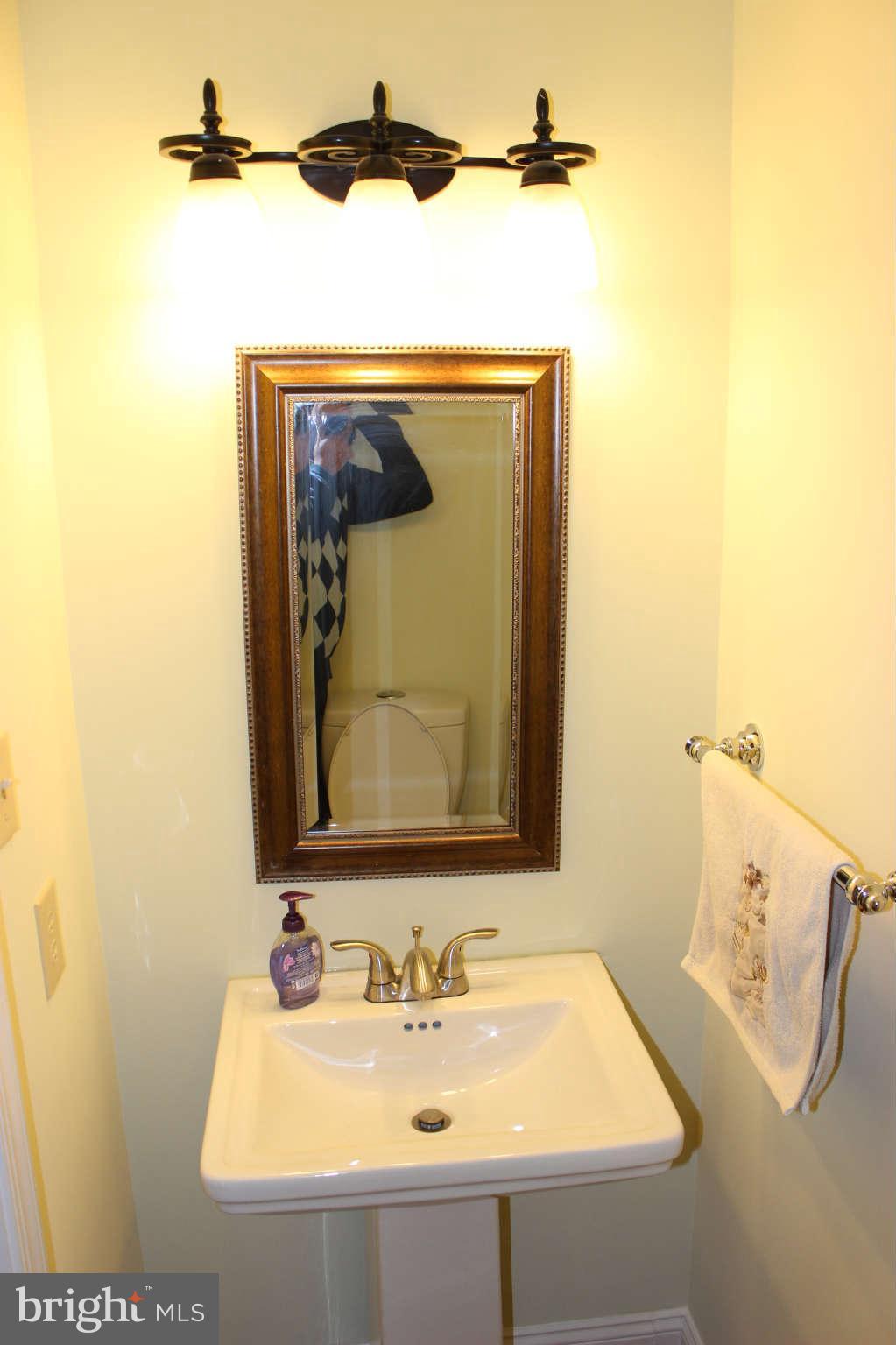 9256 Piscataway Road Clinton, MD 20735 - Photo 6 of 30 Interior (General)