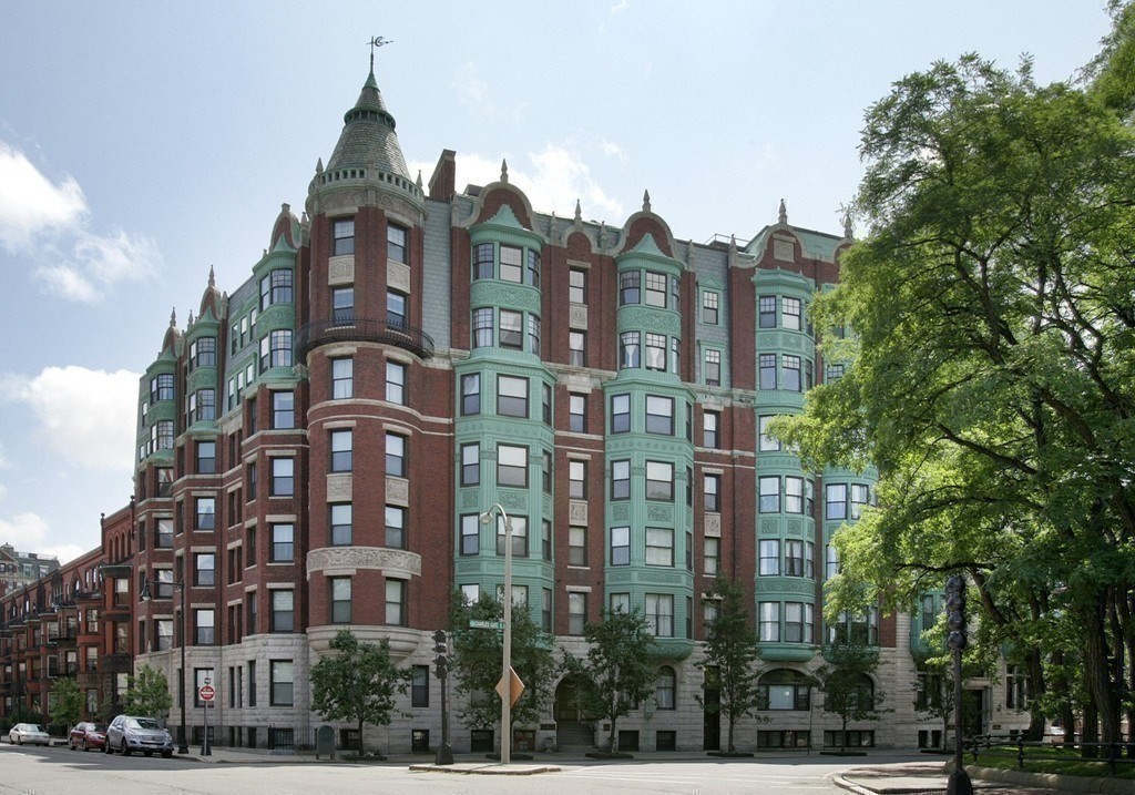 4 Charlesgate East, Unit 301 Boston, MA 02215 - Photo 16 of 16