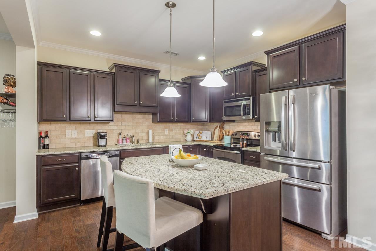 2422 Swans Rest Way Raleigh, NC 27606 - Photo 6 of 20