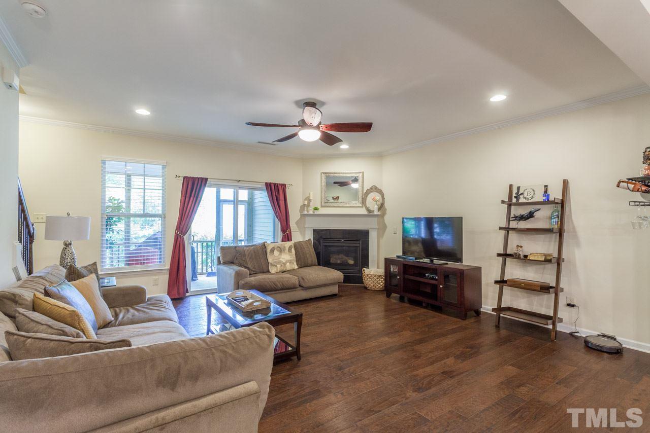 2422 Swans Rest Way Raleigh, NC 27606 - Photo 9 of 20