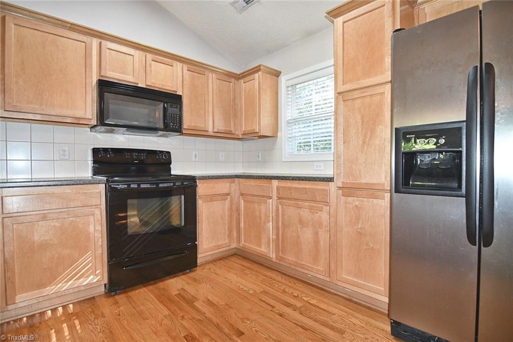 1894 Bethesda Road Lexington, NC 27295 - Photo 8 of 42 Gallery Image 8